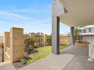 5A/11 Student Loop, Coolbellup WA 6163
