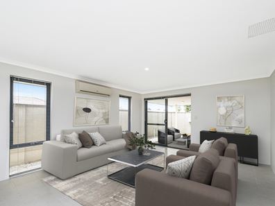 18 Botany Parade, Ellenbrook WA 6069