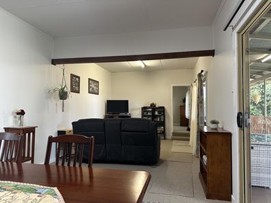15 East  Terrace, Tambellup WA 6320