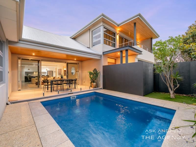 4 Lutey Road, Bicton WA 6157
