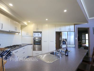 17 Saison Street, Castletown WA 6450