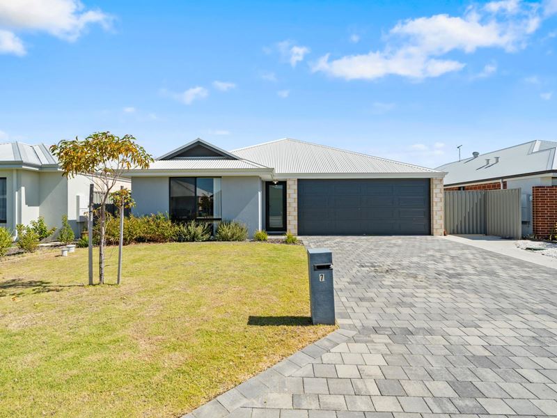 7 Nevin Road, South Yunderup WA 6208
