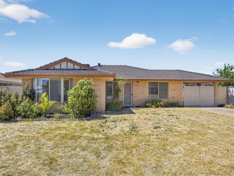 9 Mends Way, Waikiki WA 6169
