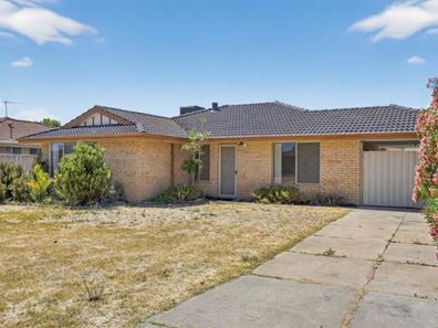 9 Mends Way, Waikiki WA 6169