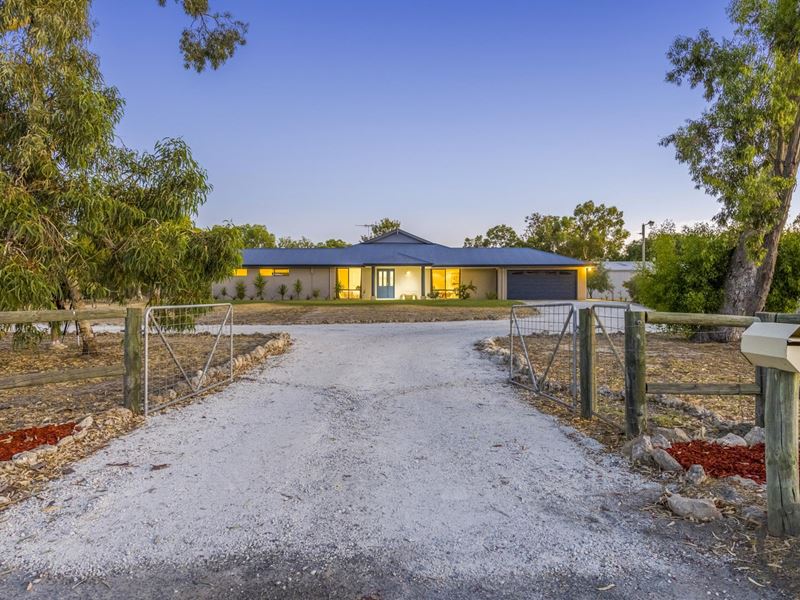 28 Fowler Road, Stake Hill WA 6181