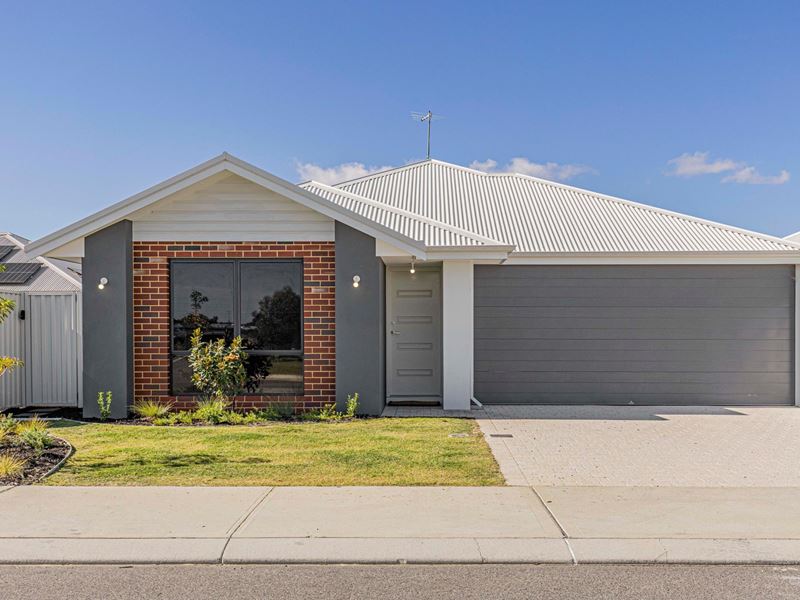 4 Platform Loop, Brabham WA 6055