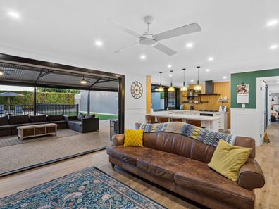 20 Light Street, Shoalwater WA 6169