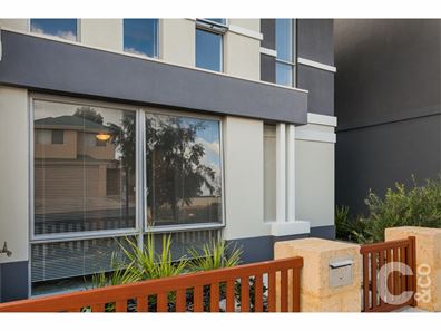 19 Quendamia Lane, Mandurah WA 6210