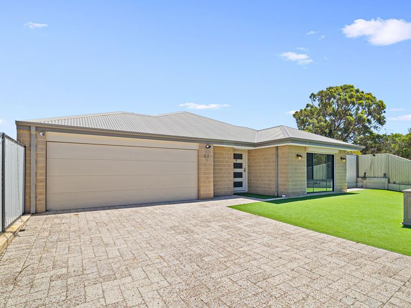 11 Nolan Lane, Dawesville