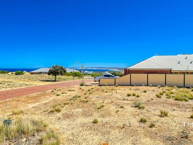 32 Lawrencia Loop, Kalbarri WA 6536