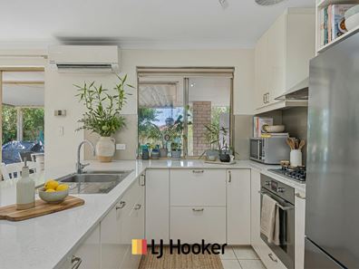 14 Excelsum Terrace, Mirrabooka WA 6061