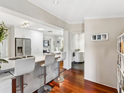 36 Lyndhurst Street, Dianella WA 6059