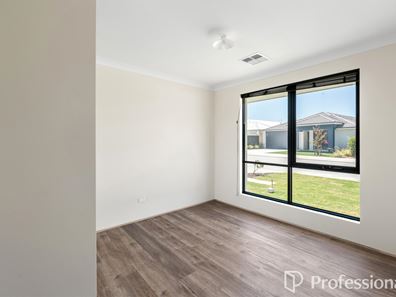 92 Blackmore Loop, Brabham WA 6055