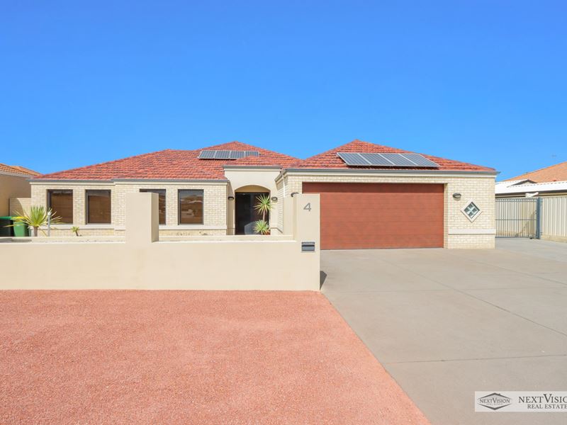 4 Hird Rd, Success WA 6164