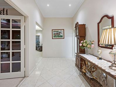 3 Thomasia Street, Huntingdale WA 6110