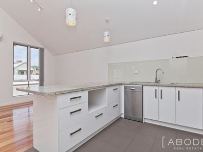 9A Bruce Street, Leederville WA 6007