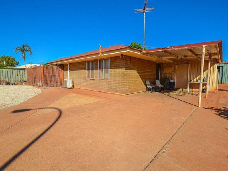 16 Barrow Place, South Hedland WA 6722