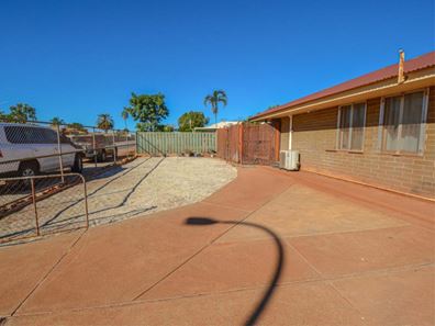 16 Barrow Place, South Hedland WA 6722