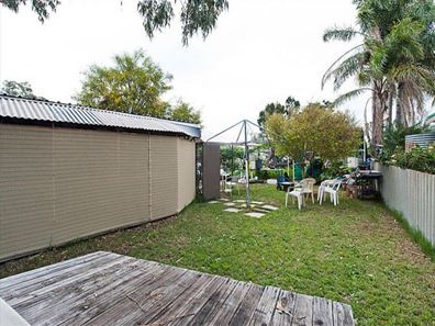 2 Roy Road, Coodanup WA 6210
