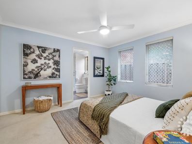 4A Wongan Avenue, White Gum Valley WA 6162