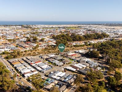 22 Blanche Crescent, Lakelands WA 6180