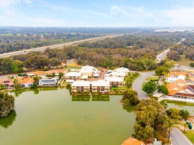 25/1 Lakes Crescent, South Yunderup WA 6208