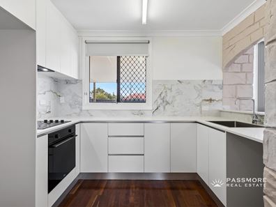 6 Tratton Street, Balga WA 6061
