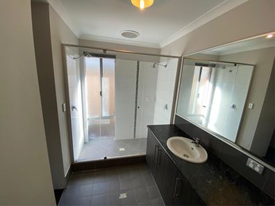 12 Siding Road, West Busselton WA 6280