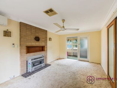 9 David Place, Calista WA 6167