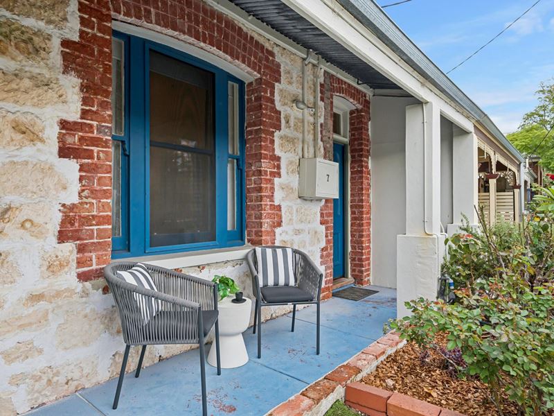 7 Rose Street, South Fremantle WA 6162