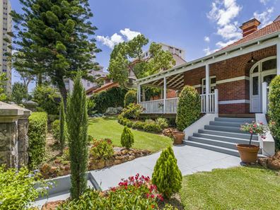 2 Parker Street, South Perth WA 6151