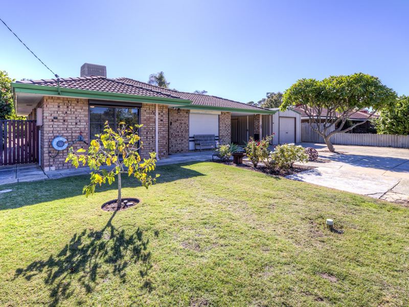 52 Coronilla Way, Forrestfield WA 6058