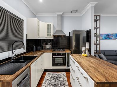 4a Boyalla Street, Carey Park WA 6230