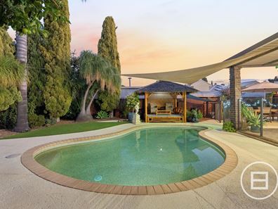 18 Winston Crescent, Viveash WA 6056