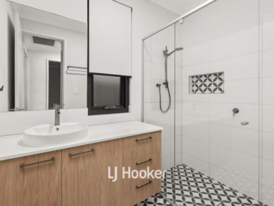 7 Foredeck Close, Geographe WA 6280