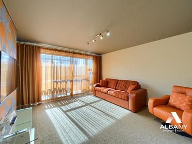 14B Marine Terrace, Middleton Beach WA 6330