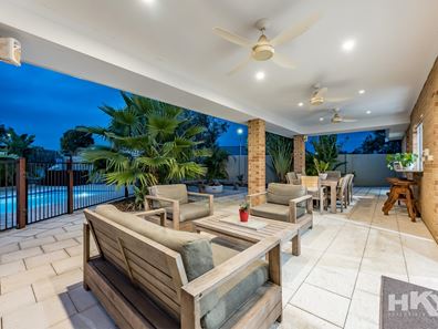 40 Huxley Drive, The Vines WA 6069