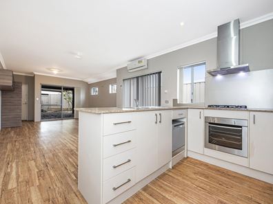 1 Bandya  Lane, Golden Bay WA 6174