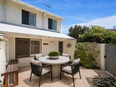 1/11-17 Princes Street, Cottesloe WA 6011