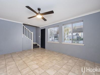 13/14 Wattleglen Avenue, Erskine WA 6210