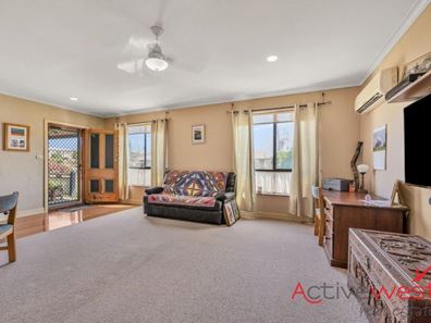 26 Mabel Street, Beresford WA 6530