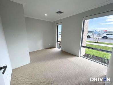 12 Horizon Street, Wellard WA 6170