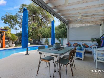 1 Mead Street, Warnbro WA 6169