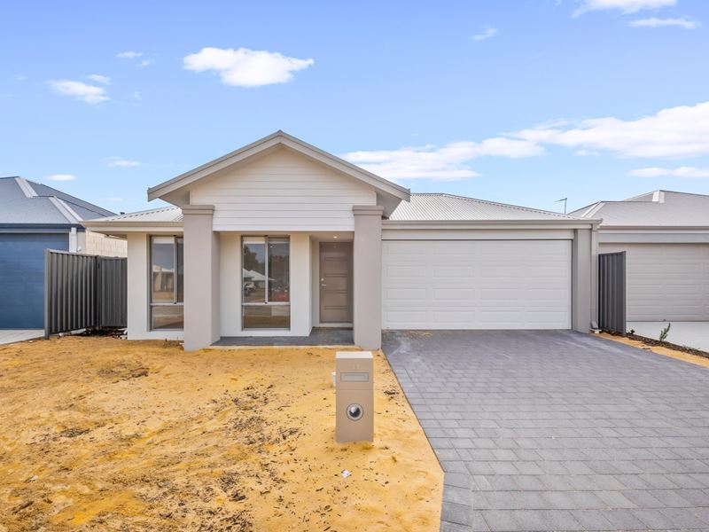 11 Bundara Crest, Lakelands