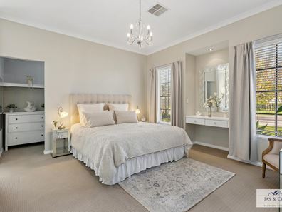 17 Hastie Link, Caversham WA 6055