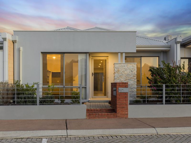 17 Carinata Crescent, Byford WA 6122