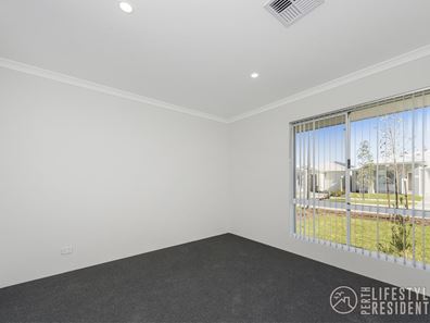 17 Surfers Street, Alkimos WA 6038