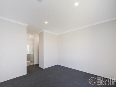 17 Surfers Street, Alkimos WA 6038