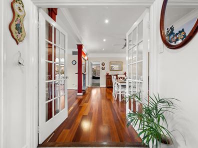 7 Nookawarra Place, Kelmscott WA 6111