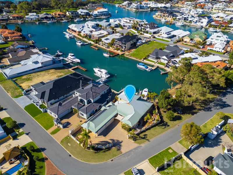 26 Cambria Island Retreat, Halls Head WA 6210